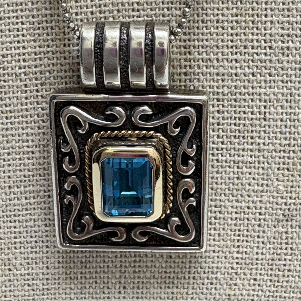 Elegant Swiss Blue Topaz Sterling Silver Necklace